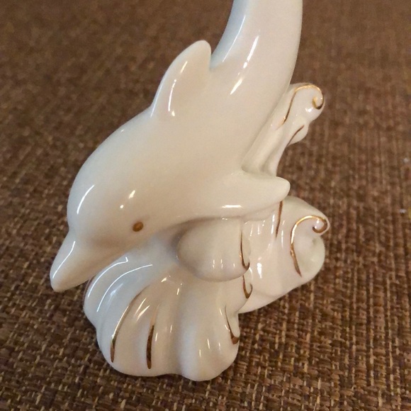 Lenox Dive of  the Dolphin Figurine - Picture 6 of 9